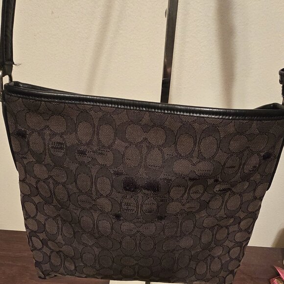 Coach Rowan Crossbody Handbag w/cc ~ EUC - Picture 3 of 10